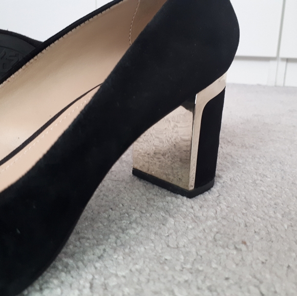 DKNY Black Suede Pumps - Picture 4 of 8